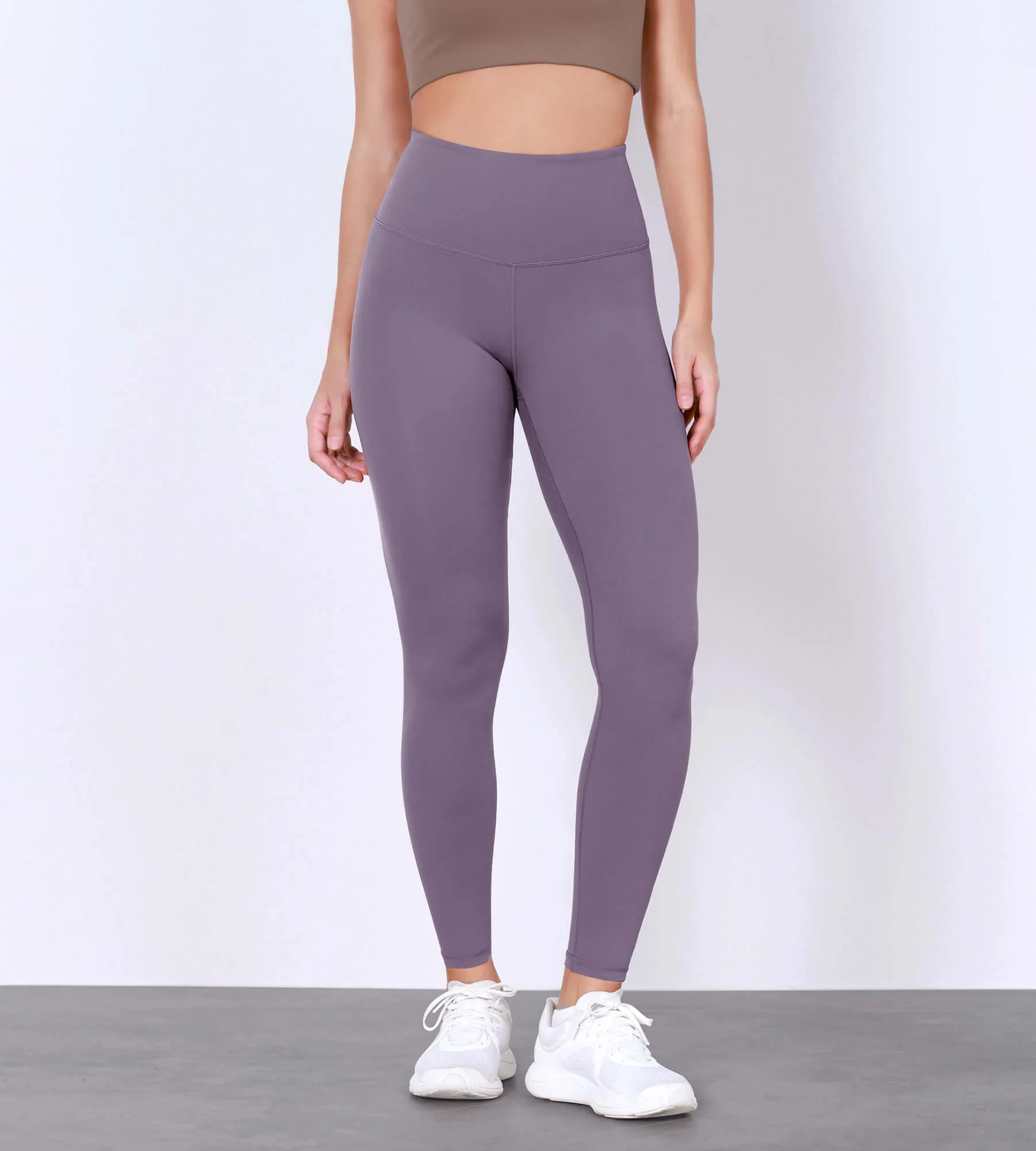 28" Odlex Body-Hugging Workout Leggings with Back Pocket