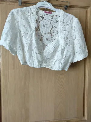 301441 Krueger Elegant Festive Heavy Lace Dirndl Blouse Off  White