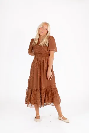 Adina Embroidered Dress・Mocha Brown