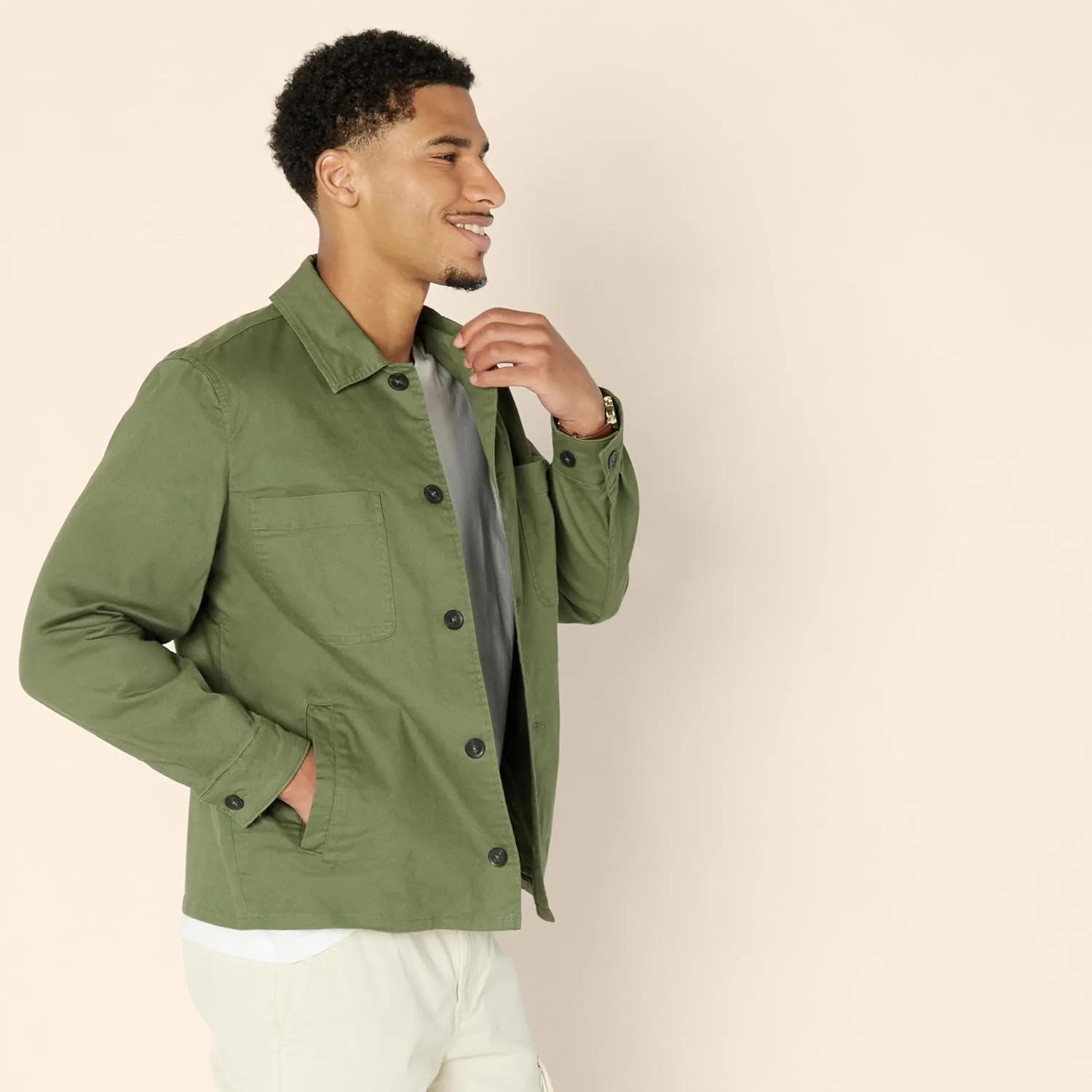 Amazon Essentials Men's Relaxed-Fit Stretch Cotton Utility Jacket