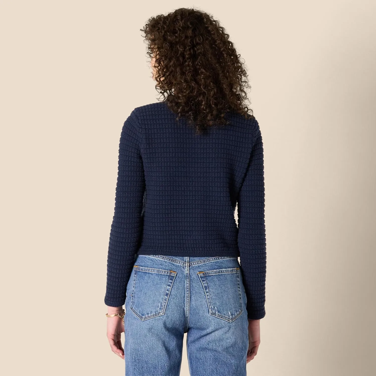 Amazon Essentials Women's Regular-Fit Midweight Cardigan Sweater