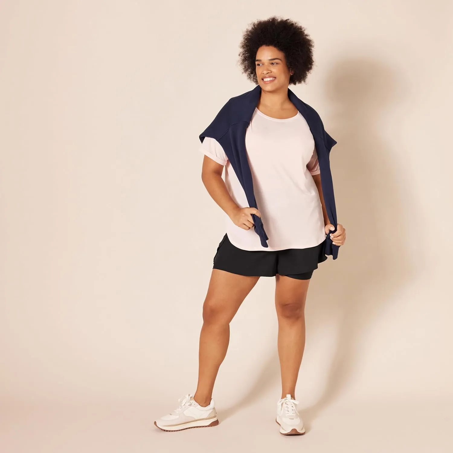 Amazon Essentials Women's Studio Relaxed-Fit Lightweight Crewneck T-Shirt (Available in Plus Size), Multipacks