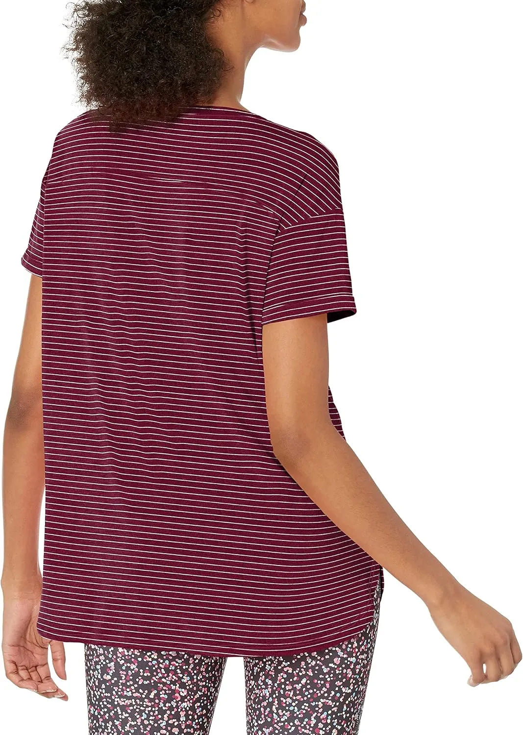 Amazon Essentials Women's Studio Relaxed-Fit Lightweight Crewneck T-Shirt (Available in Plus Size), Multipacks