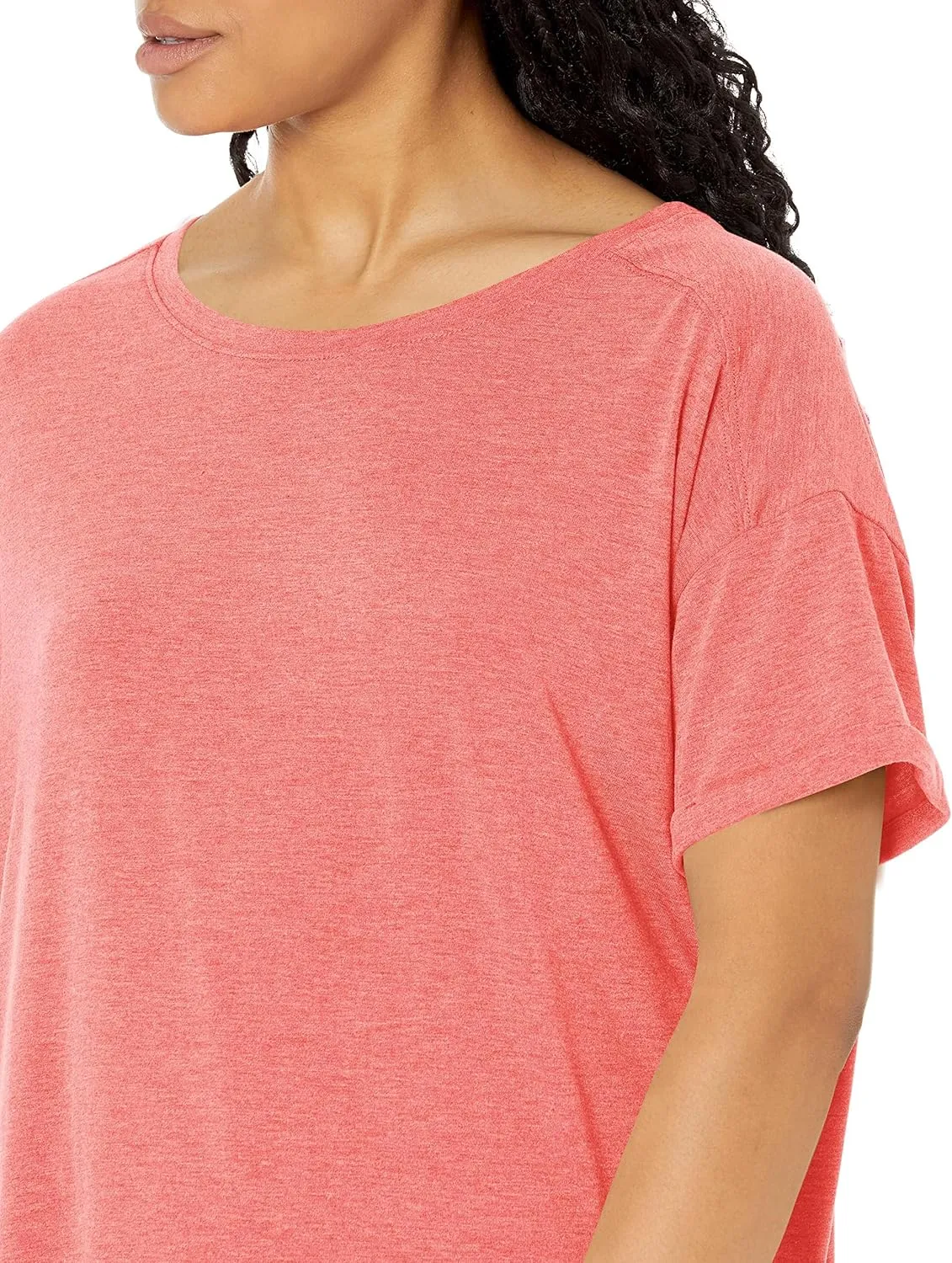Amazon Essentials Women's Studio Relaxed-Fit Lightweight Crewneck T-Shirt (Available in Plus Size), Multipacks