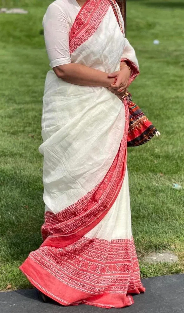 Bengali Pure Handloom Red and White Cotton Saree