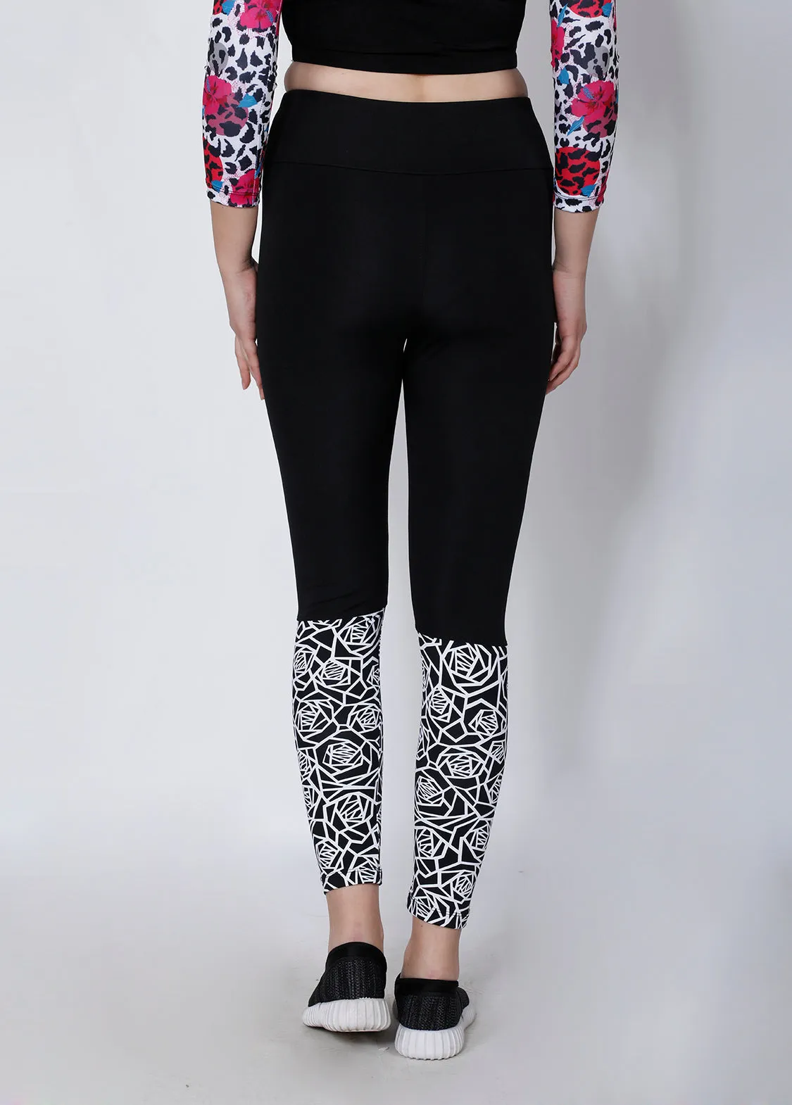 Black & White Spiral 2Tone Tights
