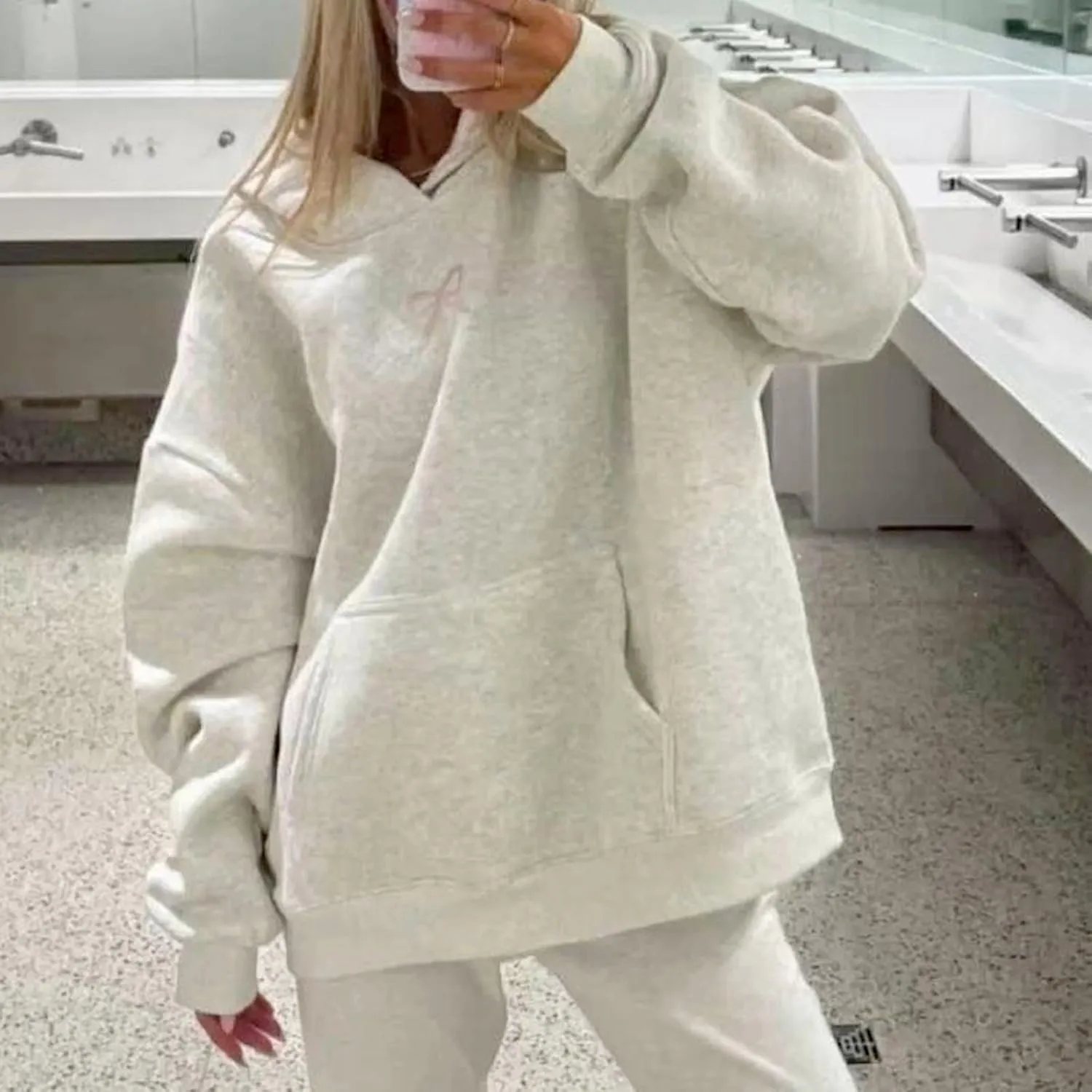 Bow Hoodies For Women Oversized Embroidered Trendy Preppy Cute A Pink Puff Sweatshirts Casual Aesthetic Pullover Tops