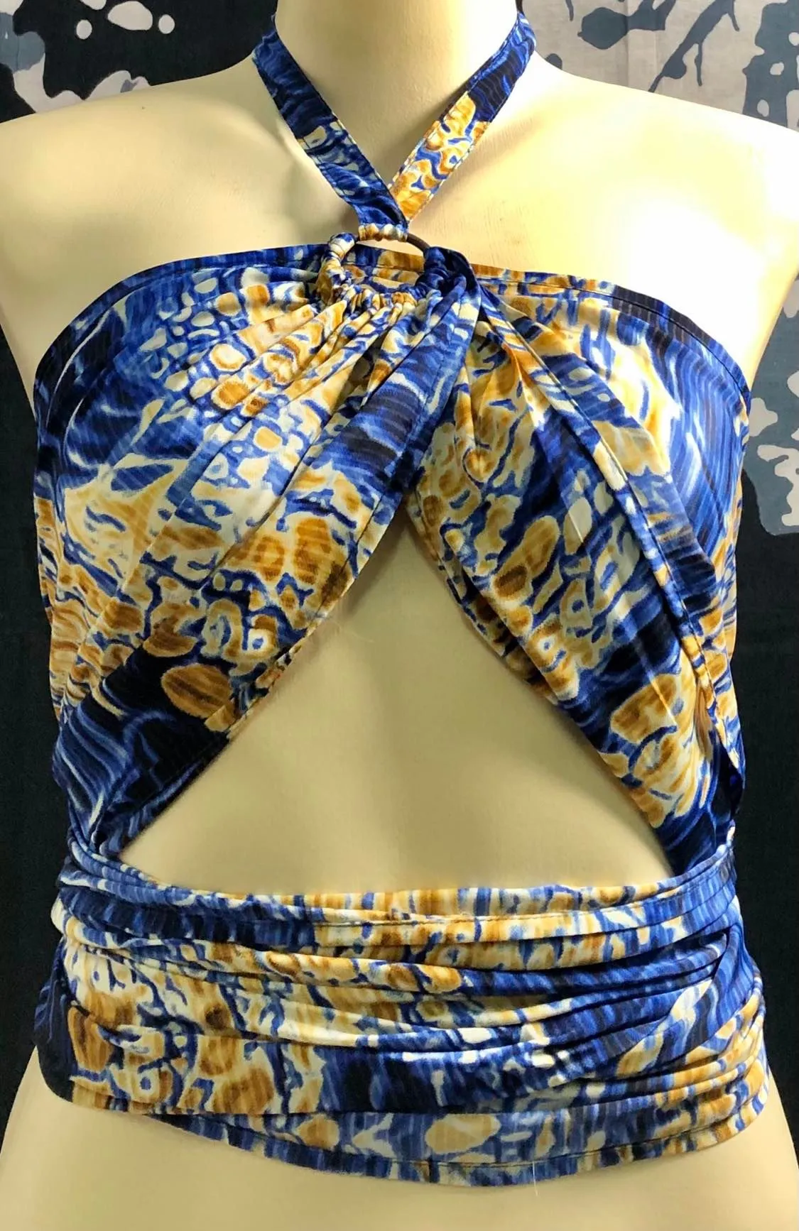Buttersilk Ring Crop Top