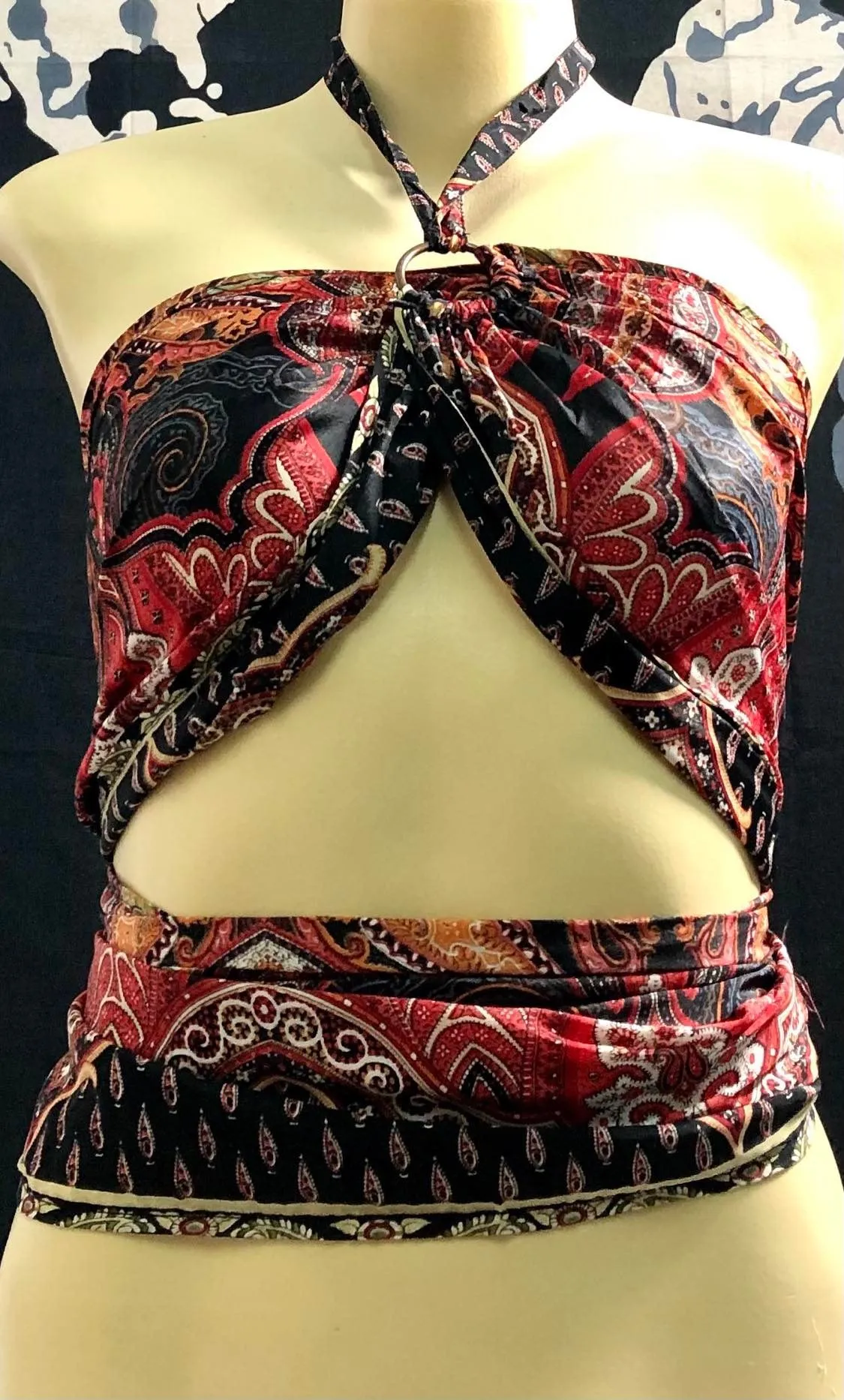 Buttersilk Ring Crop Top