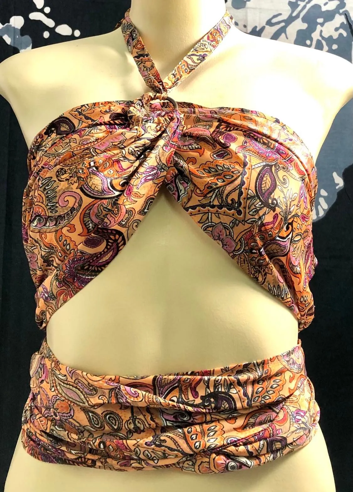 Buttersilk Ring Crop Top