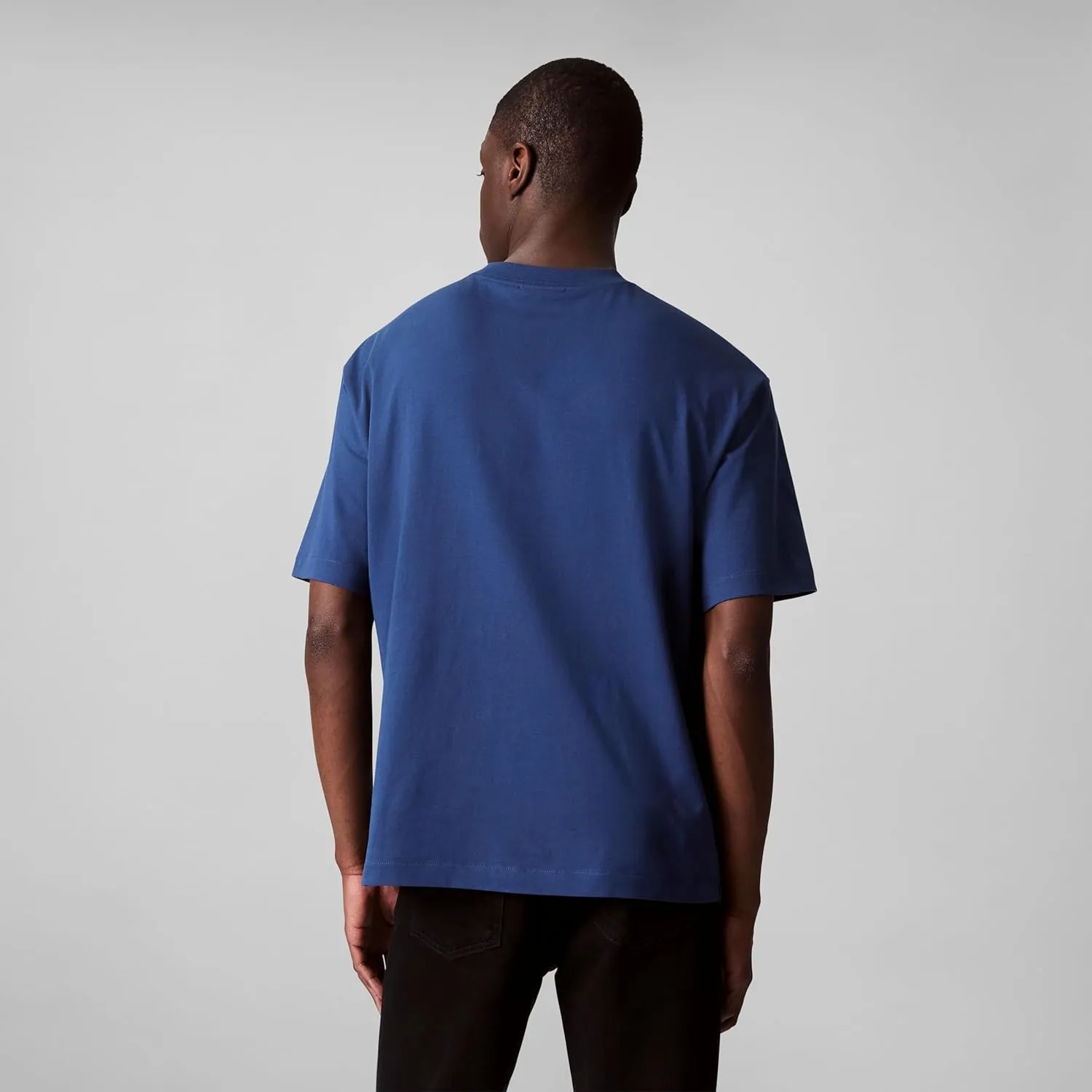 Calvin Klein Men's Relaxed Fit Monogram Logo Crewneck T-Shirt