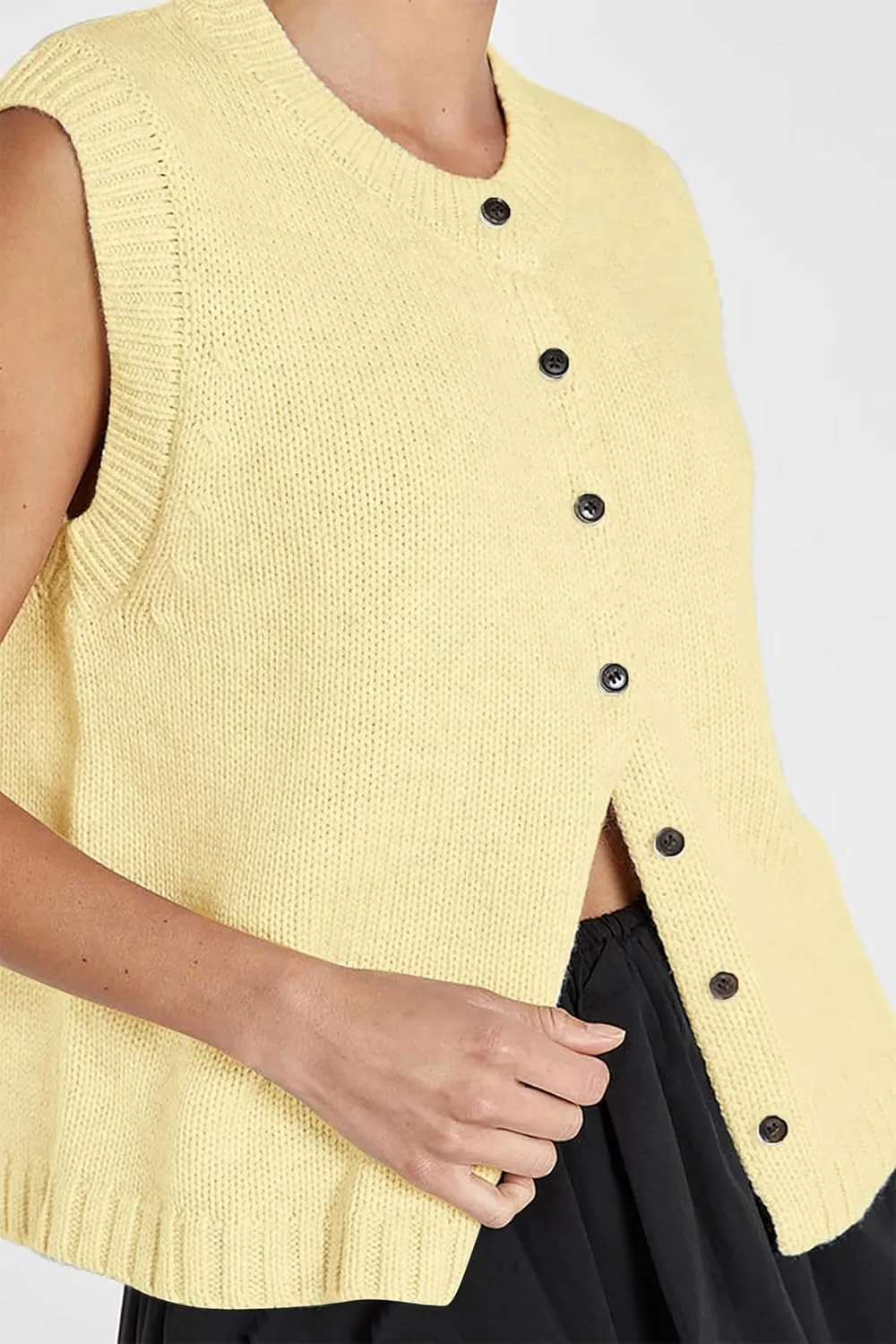 Cioatin Women Summer Knit Sweater Vest 2024 Sleeveless Button Down Loose Cardigan Tank Shirt Top Going Out Outfits Teen