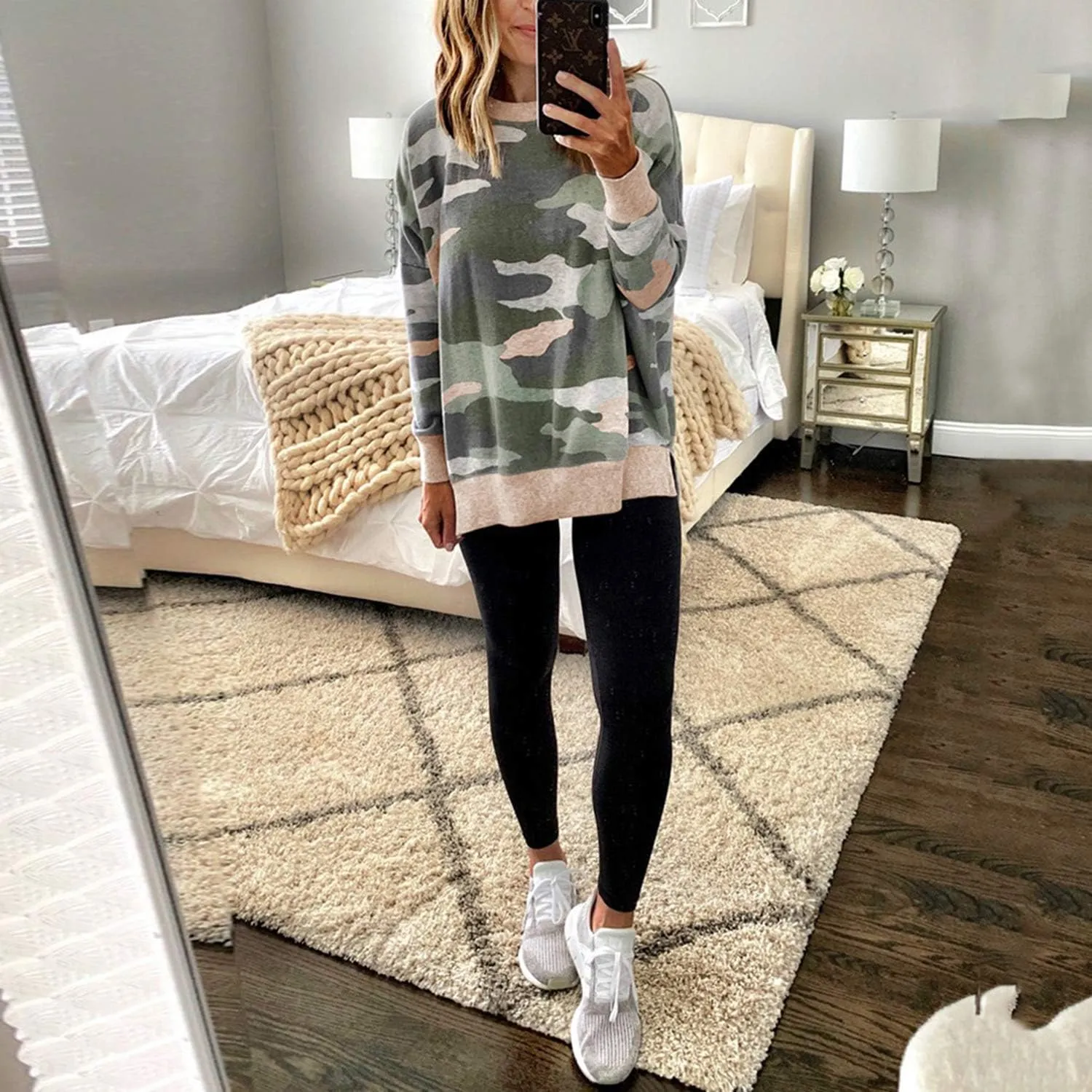 ECOWISH Women Side Split Sweatshirt: Fall Crewneck Long Sleeve Oversized Camo Shirts Casual Camouflage Print Pullover Tops