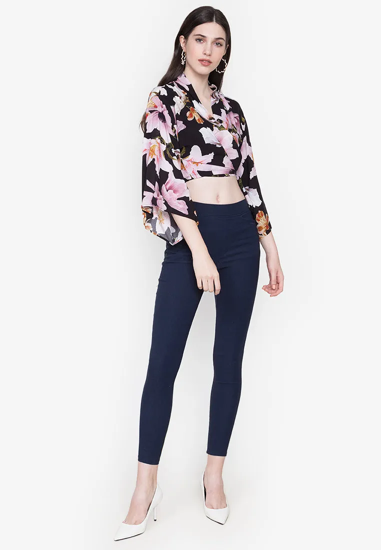 Kimono Tie Top Black with Lillies