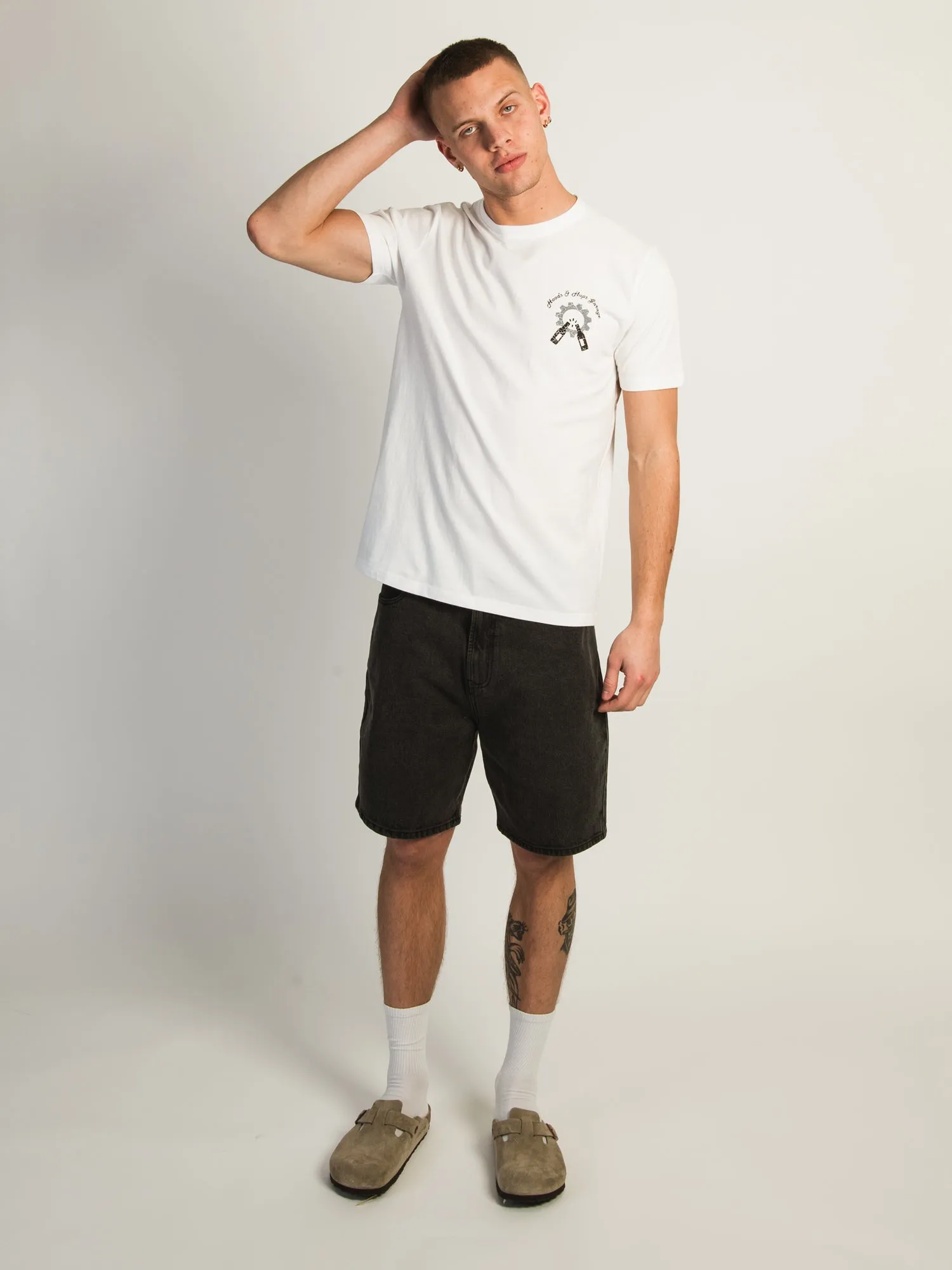 KOLBY GRAPHIC T-SHIRT- HOODIES AND HOPS
