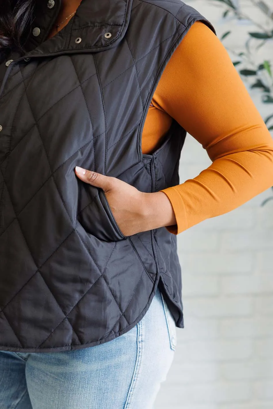 Layering Quilted Puffer Vest in Black