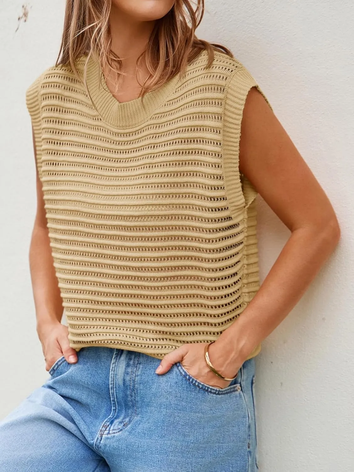 Lueluoye Women's Summer Knit Sweater Vest Cap Sleeve Casual Trendy Crew Neck Ribbed Pullover Tank Tops