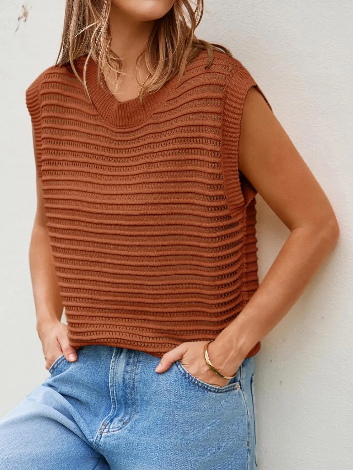 Lueluoye Women's Summer Knit Sweater Vest Cap Sleeve Casual Trendy Crew Neck Ribbed Pullover Tank Tops