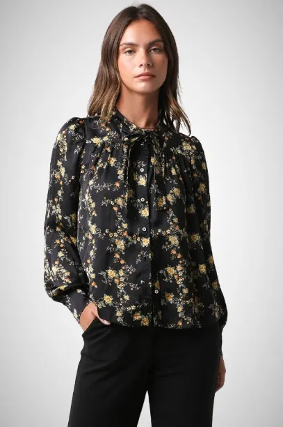 Marjorie Top