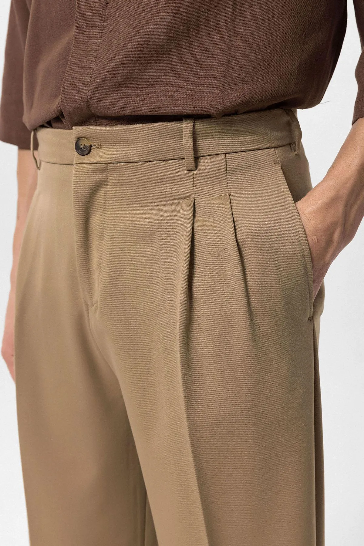 Men's Camel High Waist Pleated Comfortable Fit  Trousers - Wessi