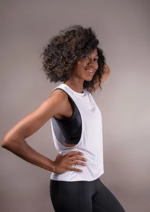 Muscle tank in white
