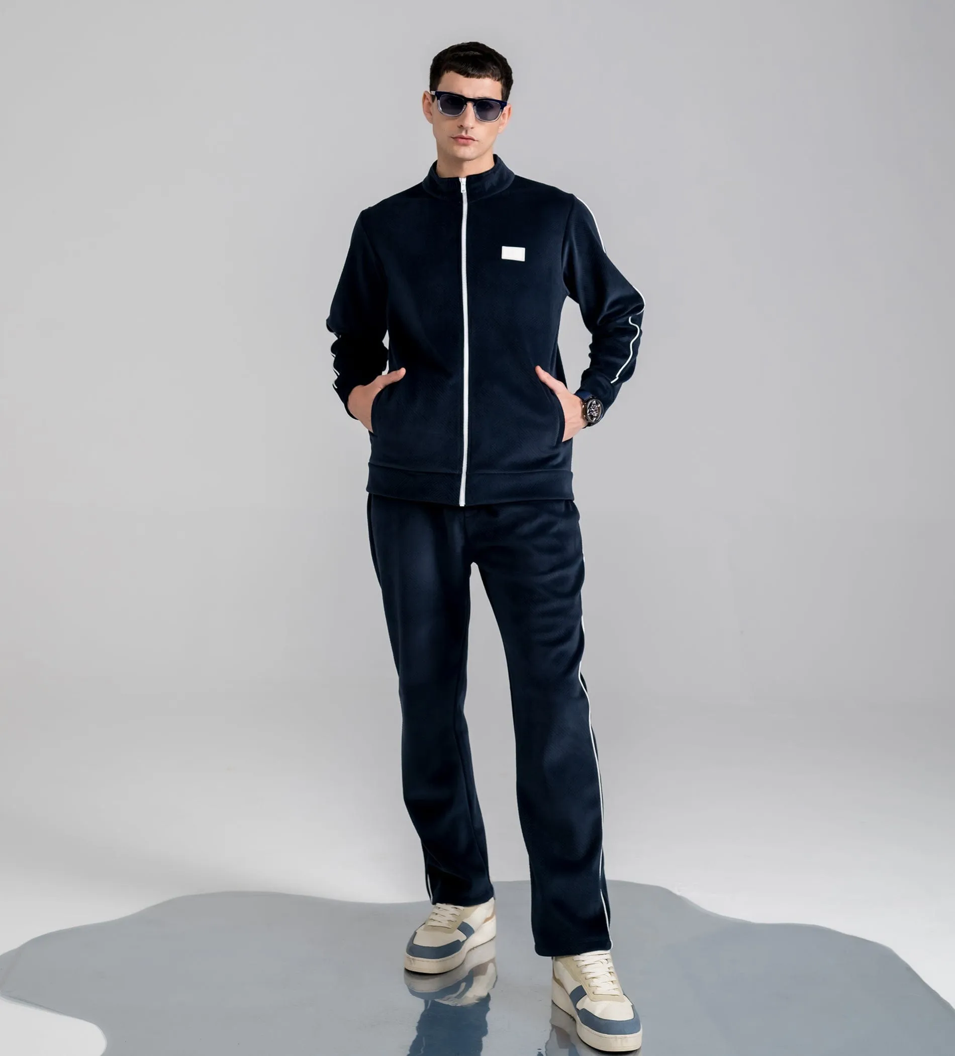 Navy Heatwave sweatshirt