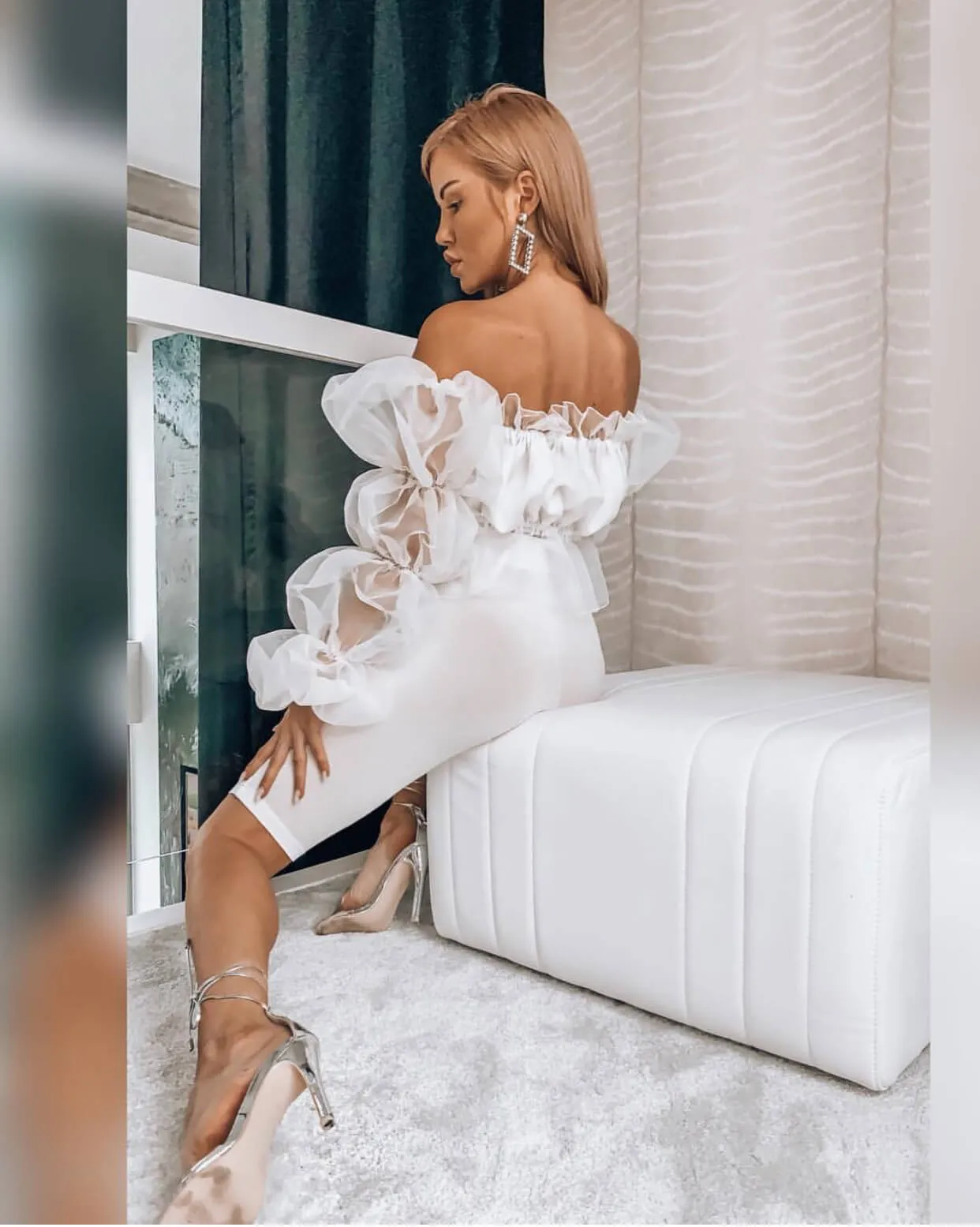 Off Shoulder sexy perspective Long sleeve Lace T-shirt