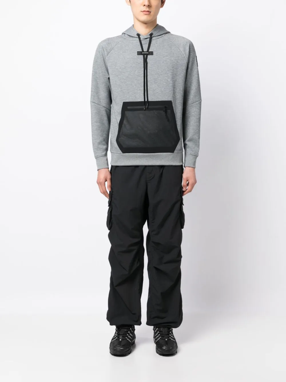ON RUNNING Soft Relaxed Fit Bonded Patch Pocket Hoodie Grey