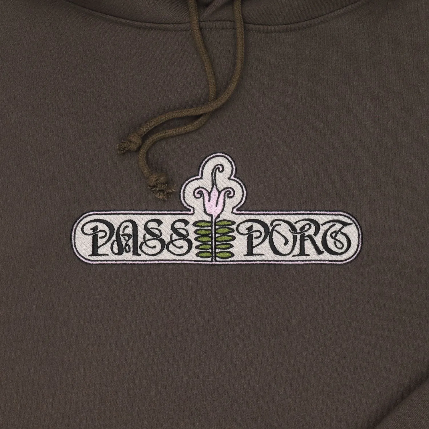 Pass-Port Gardenia Hoodie Bark