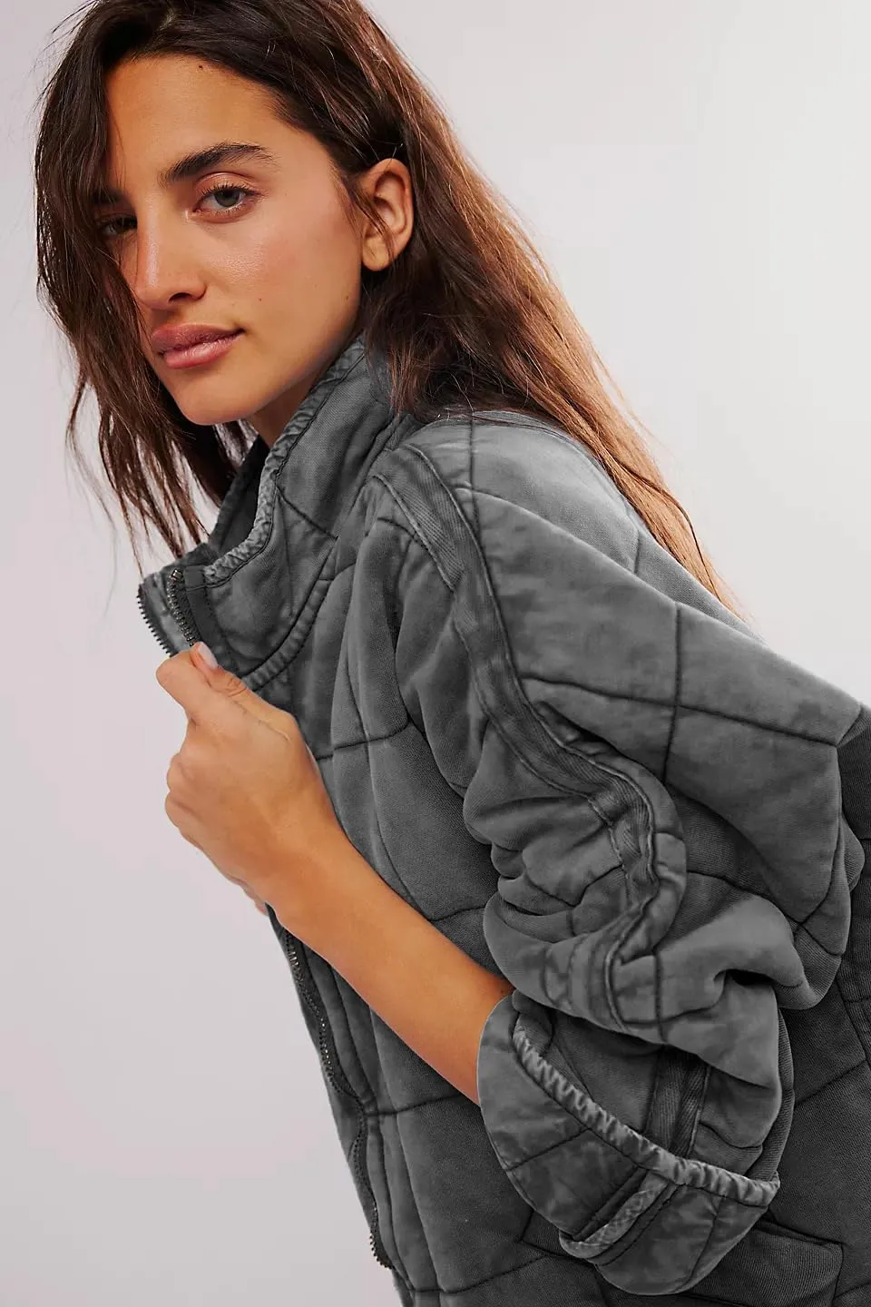 Quilted Jackets for Women Long Sleeve Zip Up Jacket Down Coat Loose Fit Puffer Jackets Winter Warm Outwear with Pockets