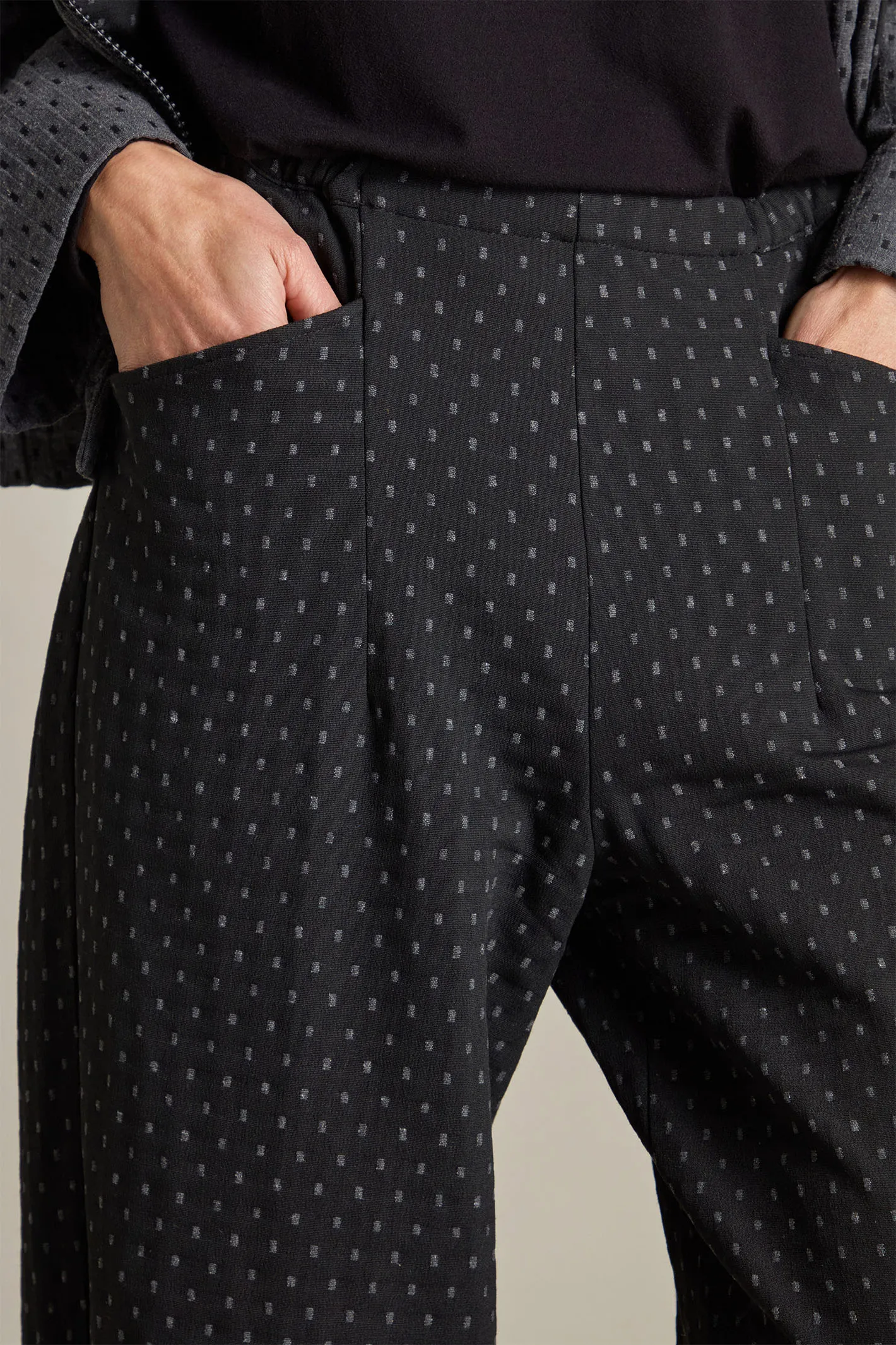 Sahara SPP5908-SDFJ Black/Grey Square Jacquard Bubble Trouser