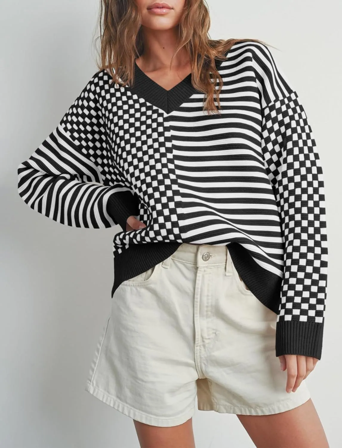 Saodimallsu Womens Checkered Striped Sweater V Neck Long Sleeve 2024 Fall Trendy Loose Knit Cozy Pullover Tops