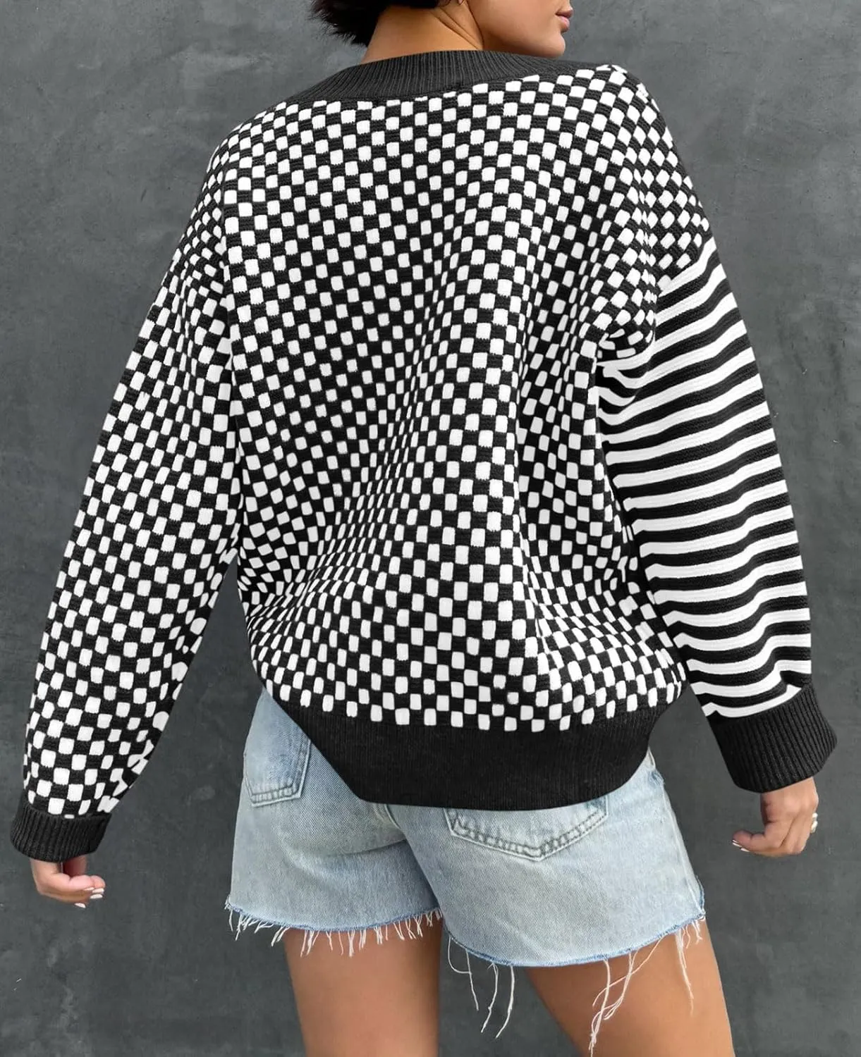 Saodimallsu Womens Checkered Striped Sweater V Neck Long Sleeve 2024 Fall Trendy Loose Knit Cozy Pullover Tops