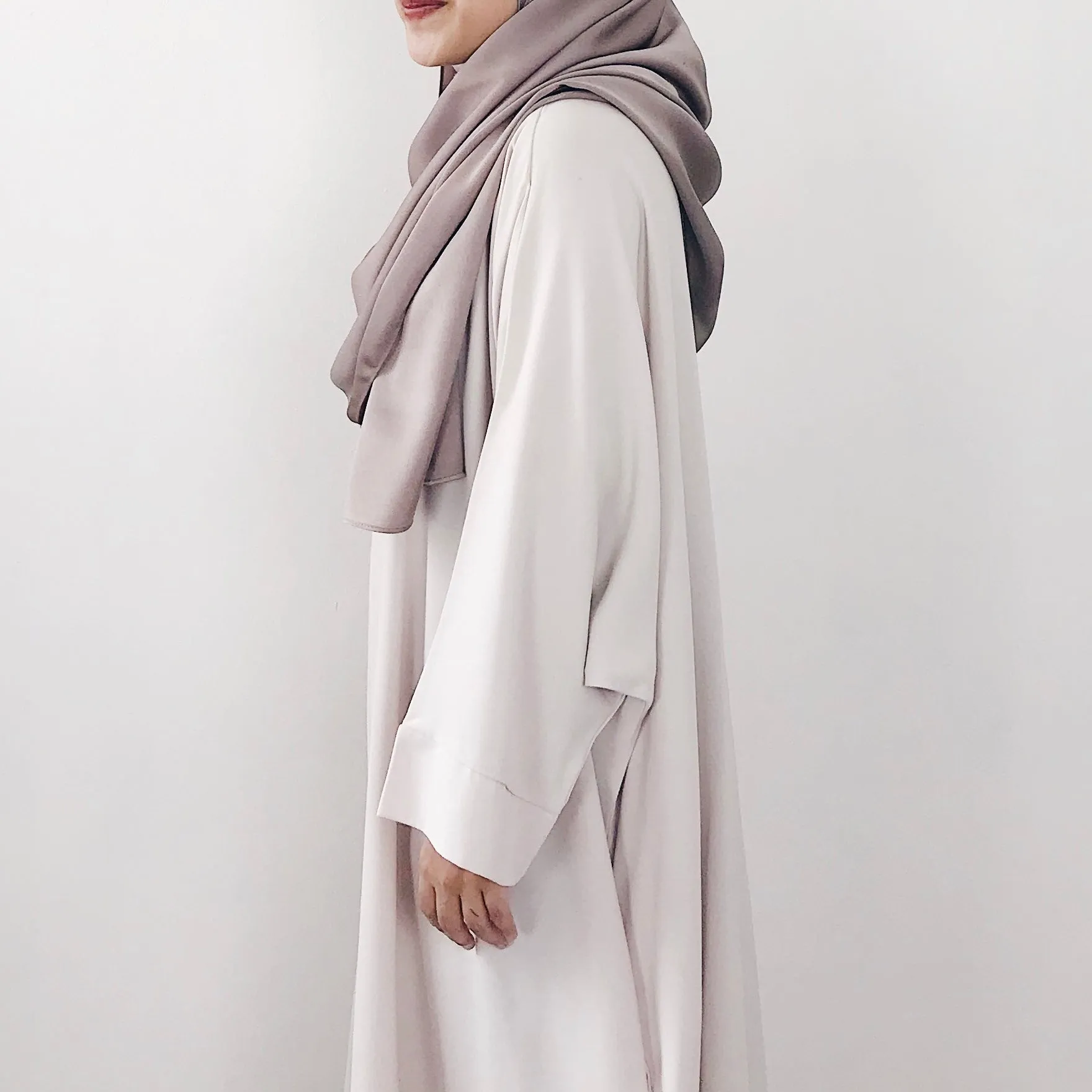 Satin Crepe : Brass