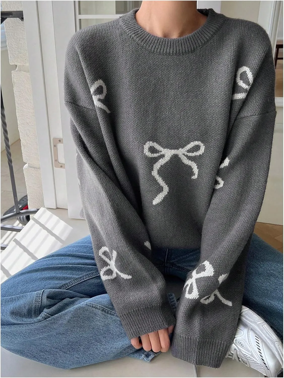SOLY HUX Oversized Sweaters for Women Y2k Bow Print Crew Neck Drop Shoulder Long Sleeve Knit Pullover Tops