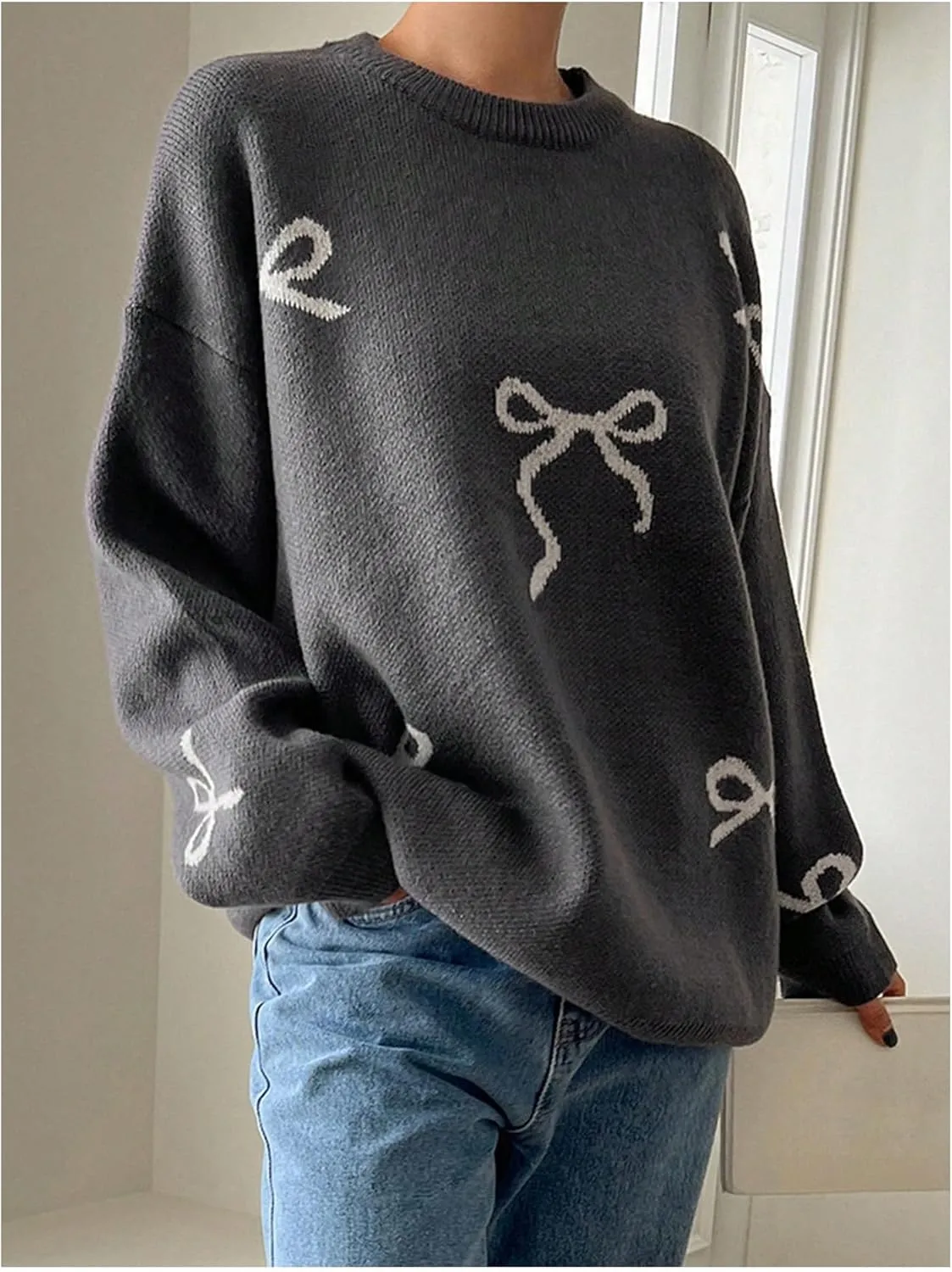 SOLY HUX Oversized Sweaters for Women Y2k Bow Print Crew Neck Drop Shoulder Long Sleeve Knit Pullover Tops