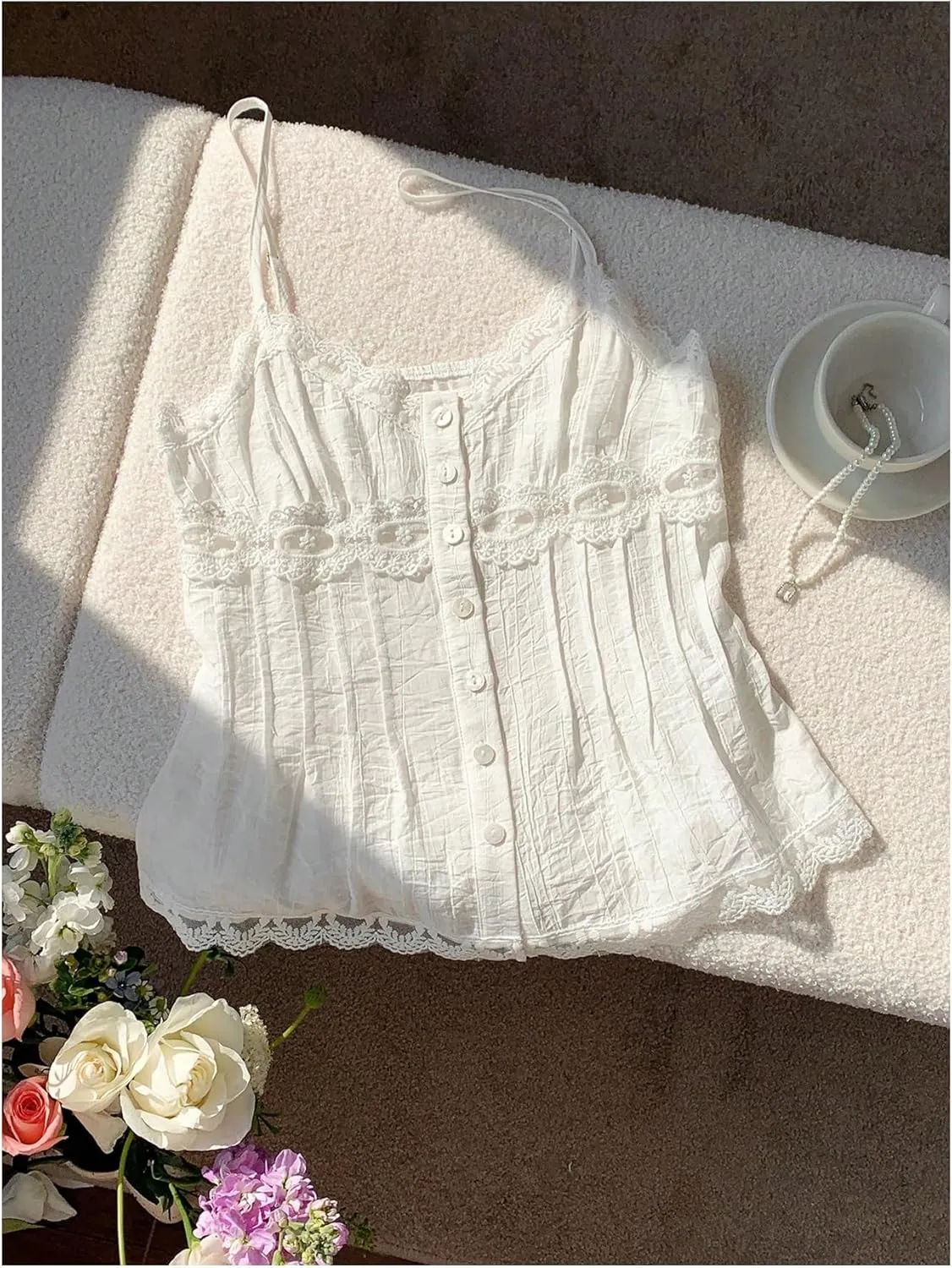 SOLY HUX Women's Lace Trim Button Down Blouses Sleeveless Summer Camisole Tops Coquette Clothes