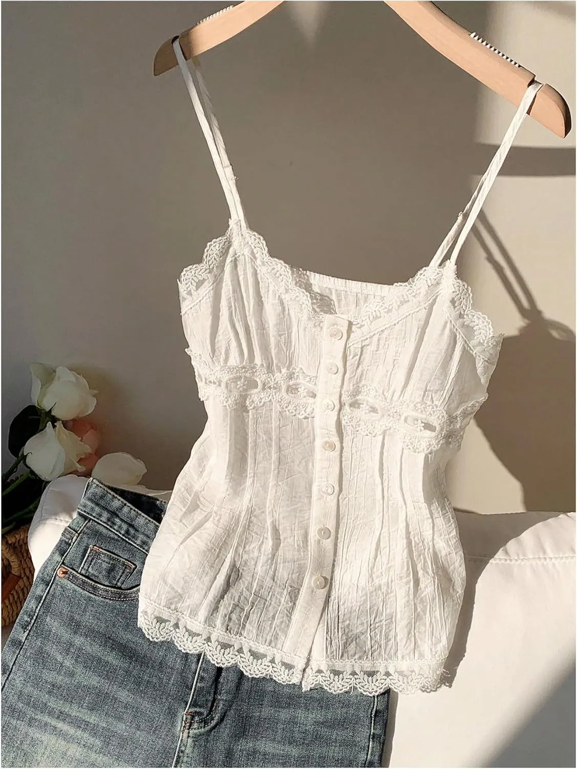 SOLY HUX Women's Lace Trim Button Down Blouses Sleeveless Summer Camisole Tops Coquette Clothes
