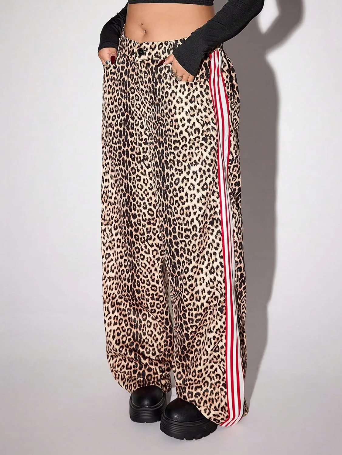 WDIRARA Women's Plus Size Leopard Print Baggy Pants High Rise Elastic Waist Side Strip Trousers