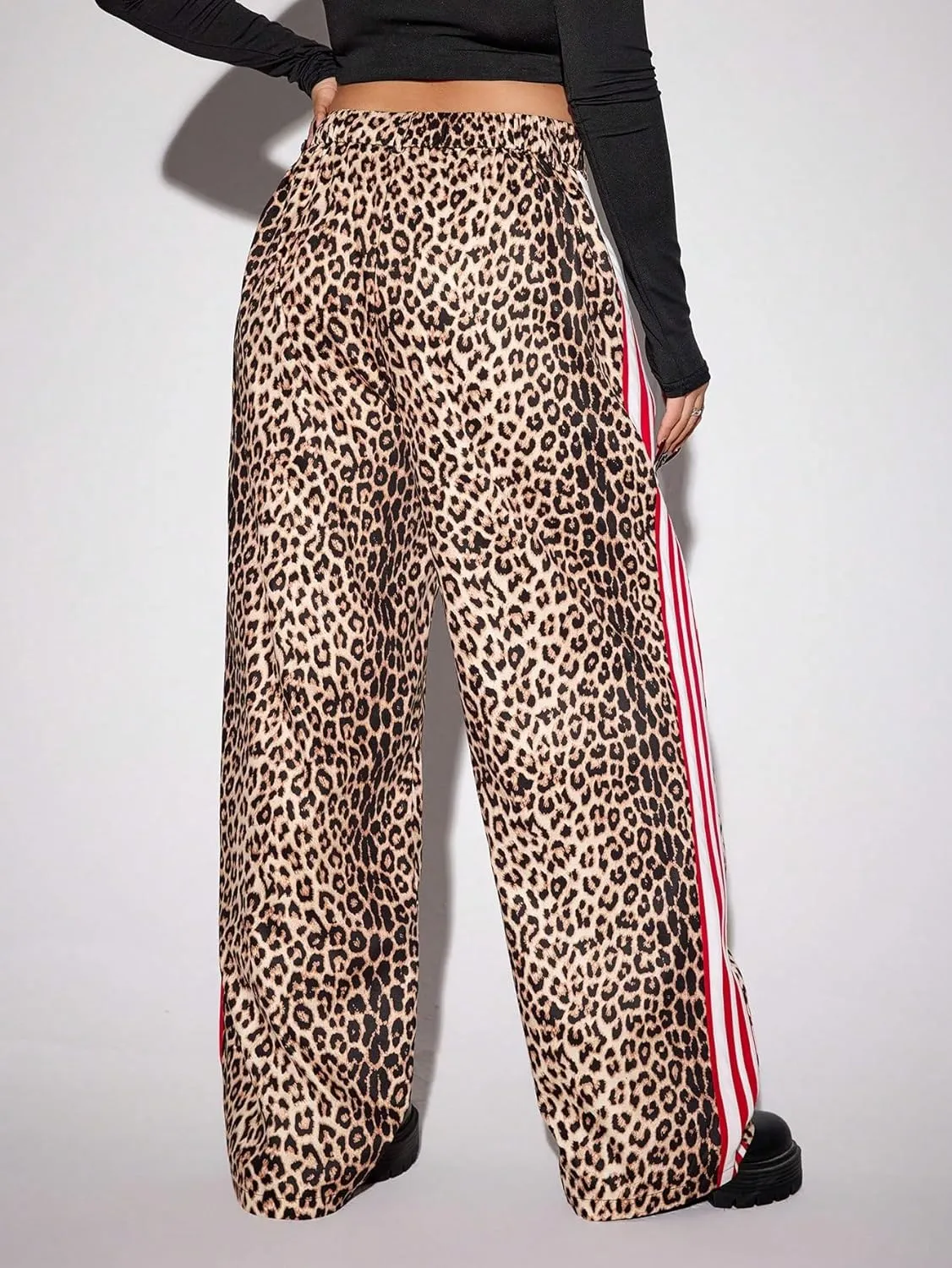 WDIRARA Women's Plus Size Leopard Print Baggy Pants High Rise Elastic Waist Side Strip Trousers
