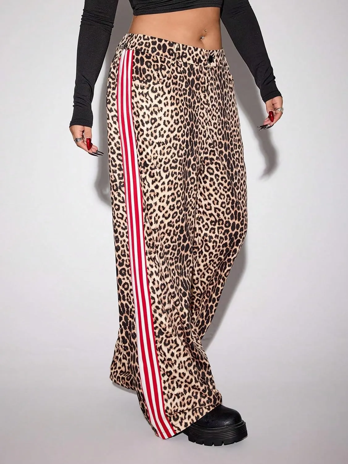 WDIRARA Women's Plus Size Leopard Print Baggy Pants High Rise Elastic Waist Side Strip Trousers