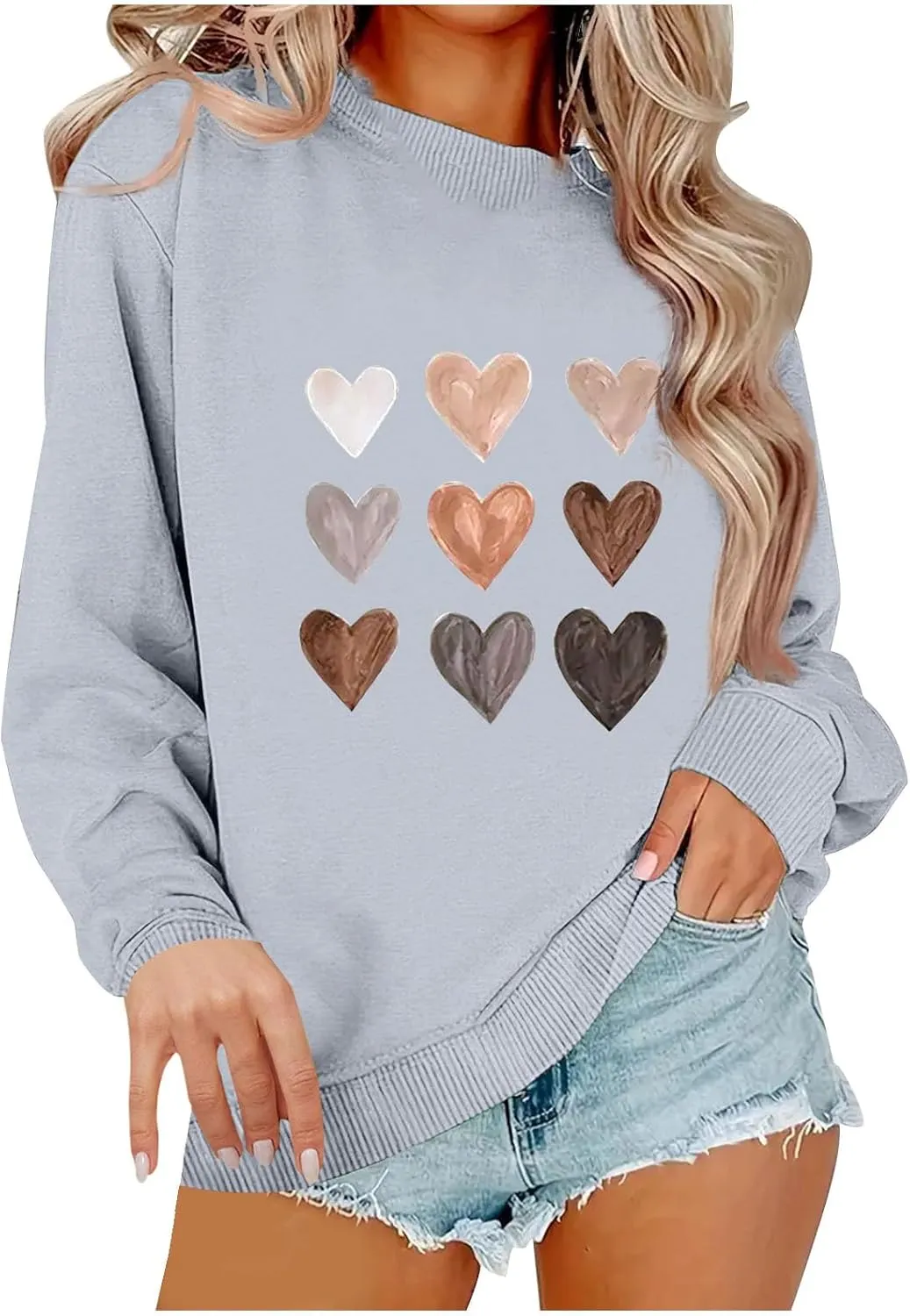 Womens Casual Oversized Sweatshirts Cute Heart Graphic Shirts Crewneck Long Sleeve Comfy Casual Basic Pullover Tops