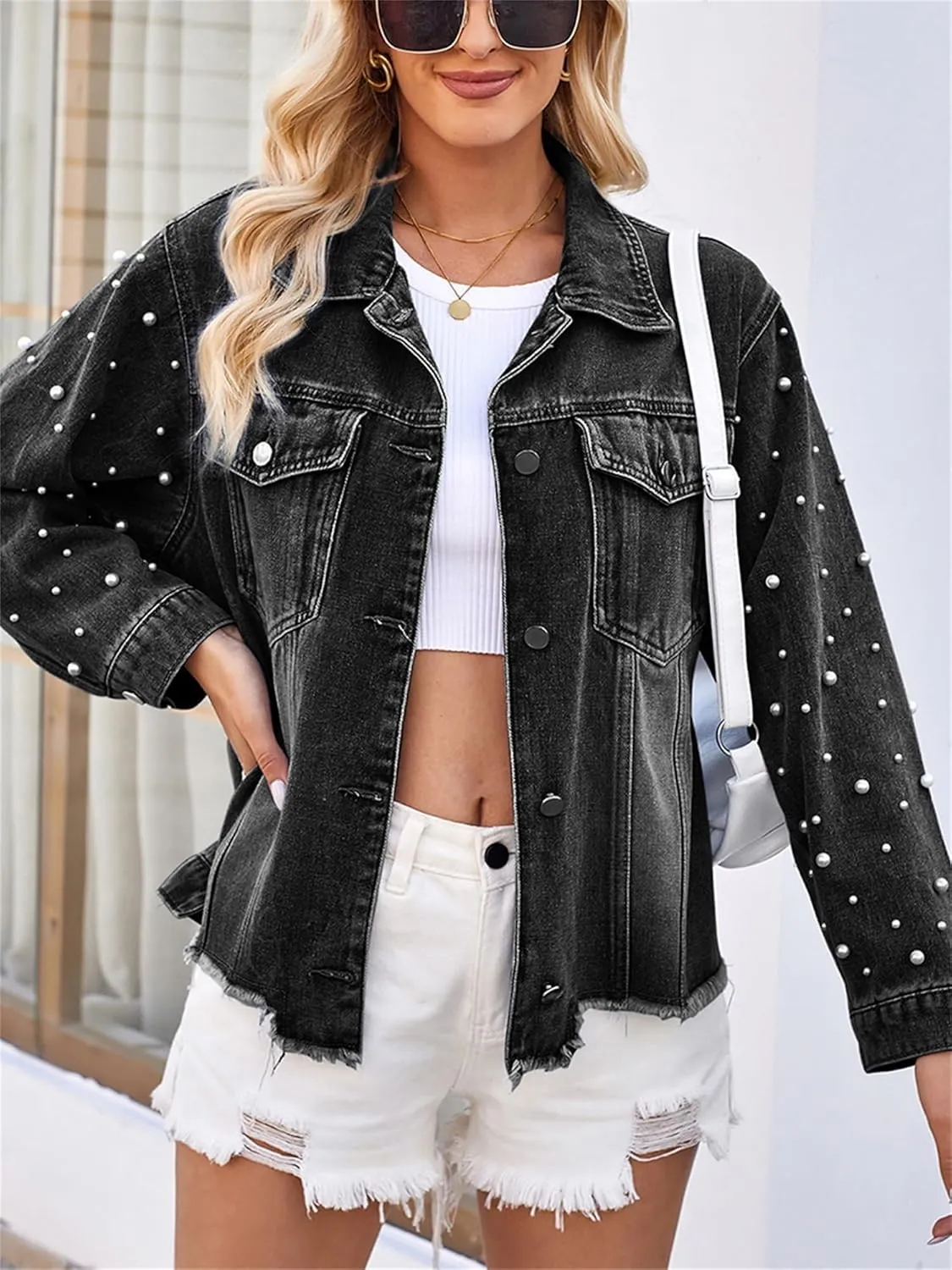 Women's Vintage Wash Denim Jacket Button Down Raw Hem Pearl Long Sleeves Jean Cardigan Coat for Outwear Streetwear