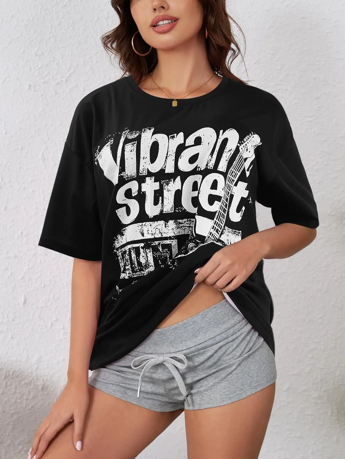 YIJIU Women's Graphic Oversized T Shirts Letter Print Short Sleeve Loose Casual Summer Tops